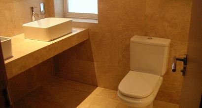Close Coupled Toilet