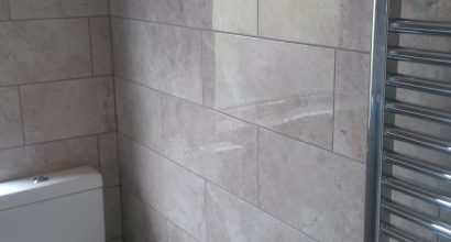 Contemporary grey marbled gloss ceramic